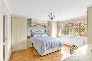 Photo 19- click for photo gallery